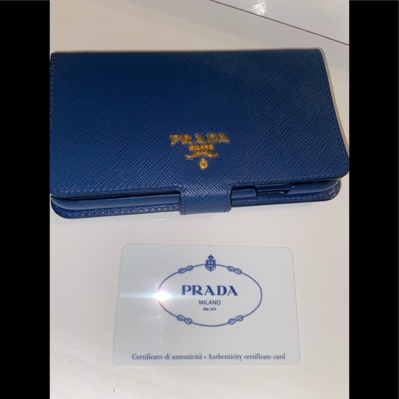 Authentic Prada I phone case plus Wallet/wristlet - Picture 1 of 11